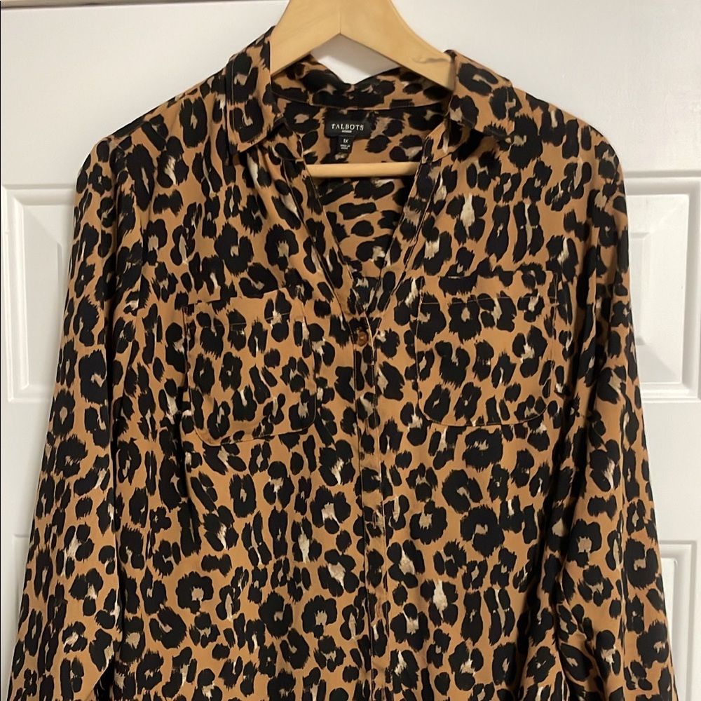 Leopard 1X Talbots Button Down